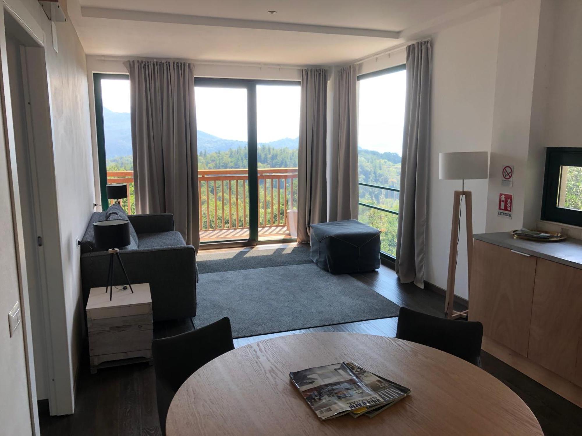 Agriturismo Voeuja Lago Maggiore Luino Dış mekan fotoğraf